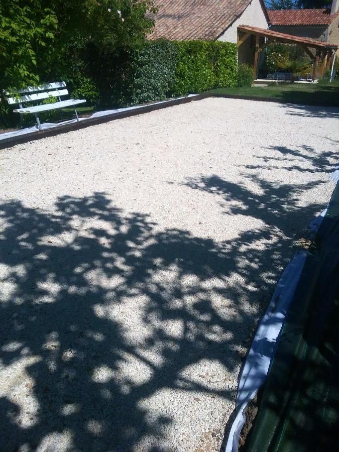 Villa Charmante A Bosset Avec Piscine Partagee Exterior foto